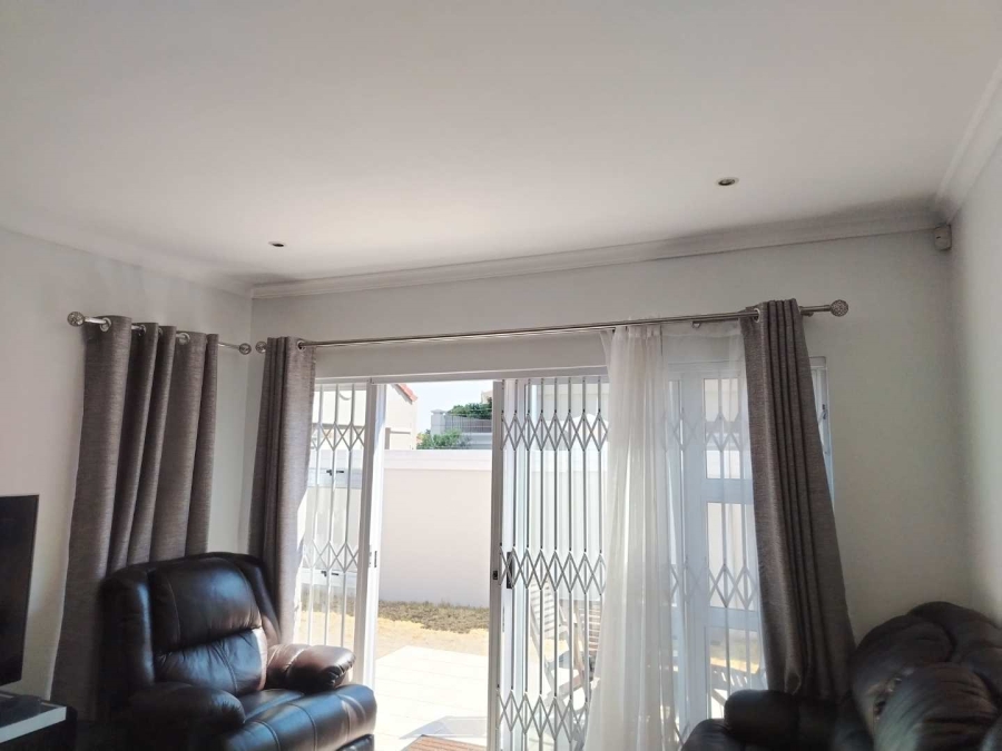 2 Bedroom Property for Sale in Century City Western Cape